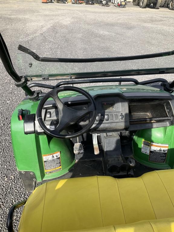 (14)JOHN DEERE HPX615E GATOR