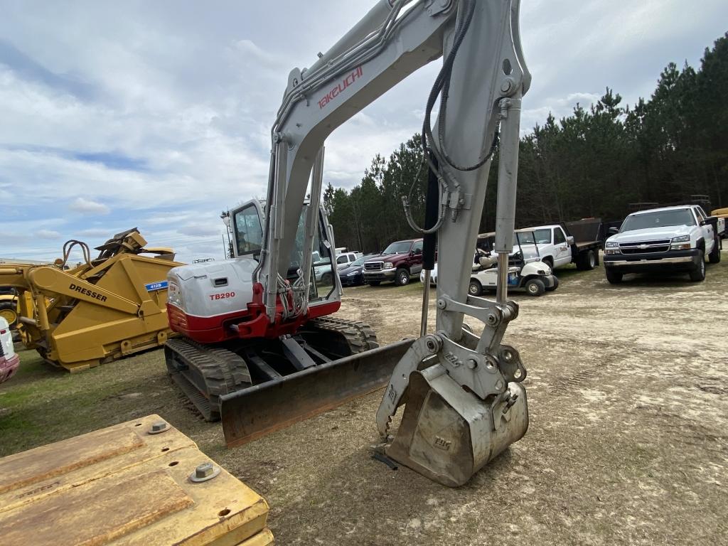 (101)TAKEUCHI TB290 EXCAVATOR