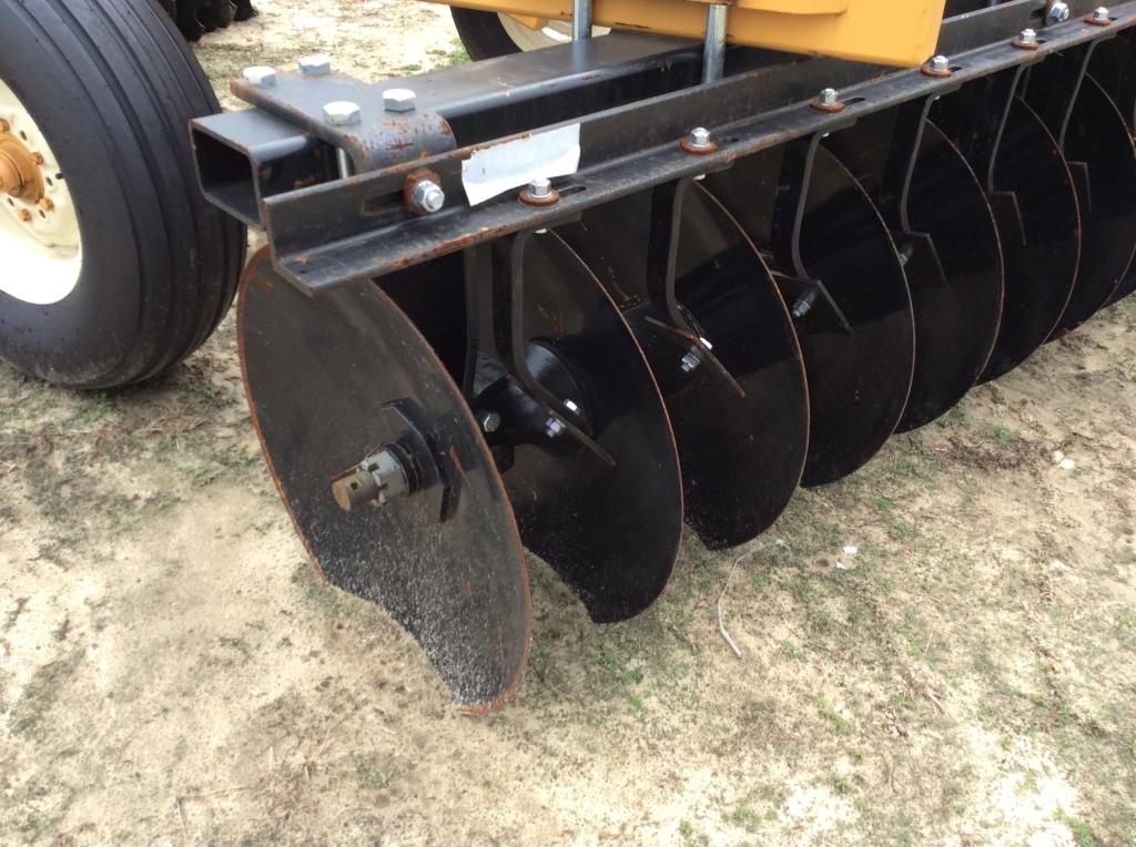 (358)IND. AMERICA 9'6 PULL OFF-SET DISC HARROW