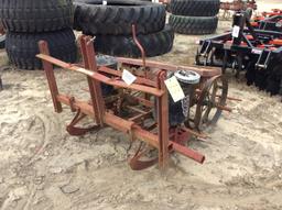 (773)2 ROW PLANTER W/ PLATES