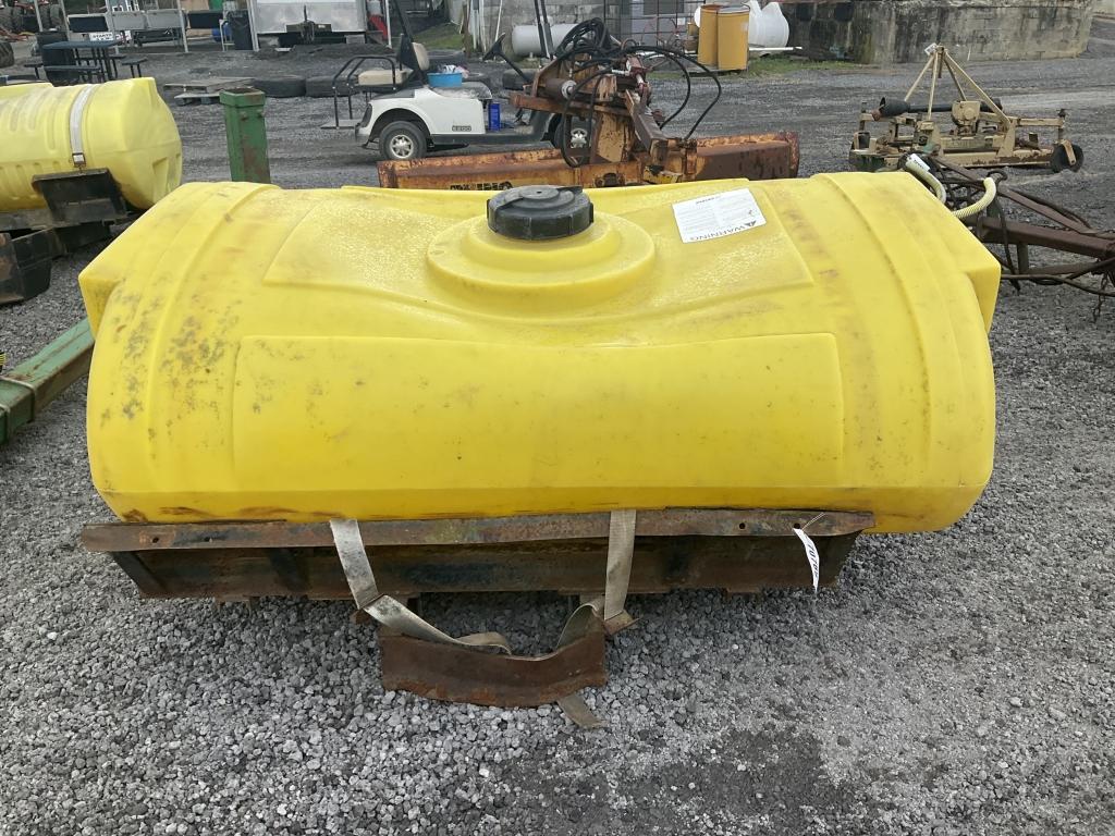 (101)1100 GAL. FRONT MOUNT TANK