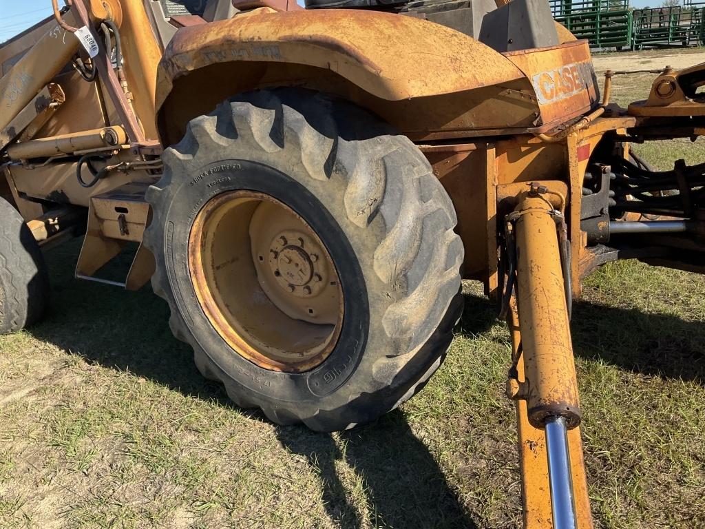 (74)CASE 580K BACKHOE