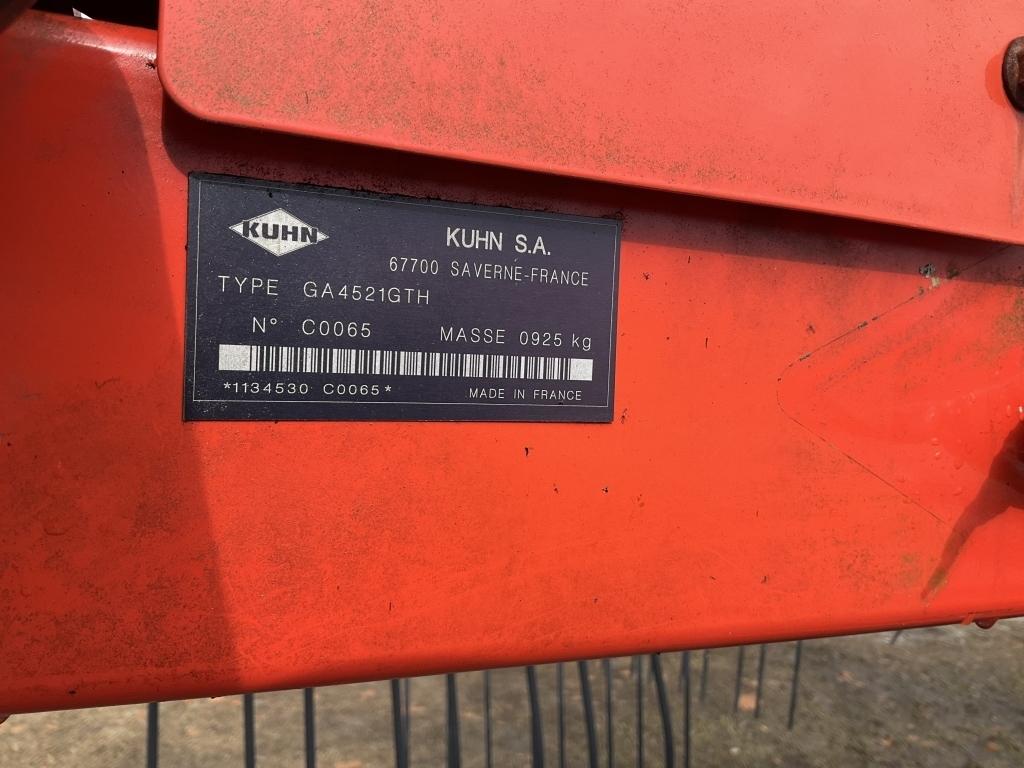 (235)KUHN GA4521GTH HAY RAKE