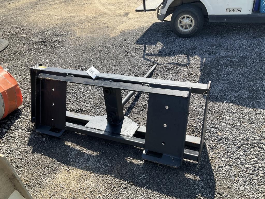 (2)SKID STEER HAY SPEAR