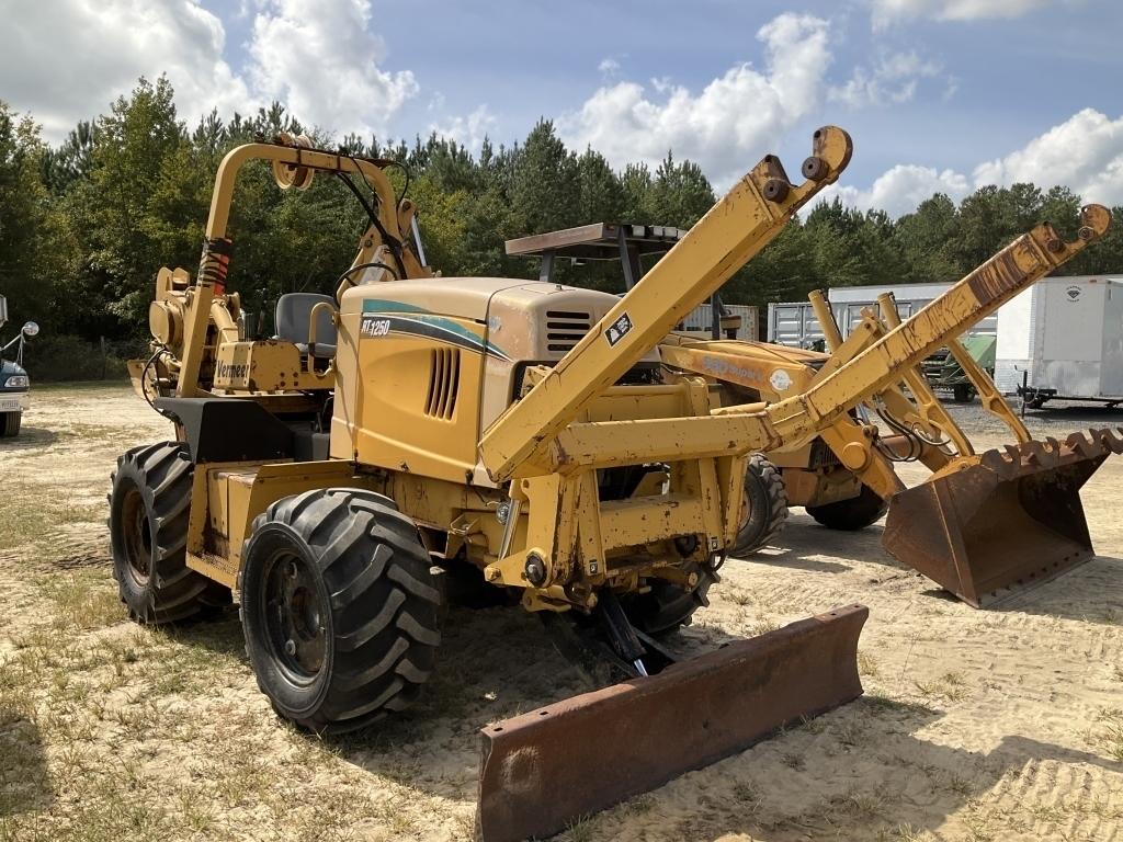 (200)VERMEER RT1250 TRENCHER