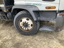 (233)2007 CHEVROLET T8500 FLAT BED TRUCK