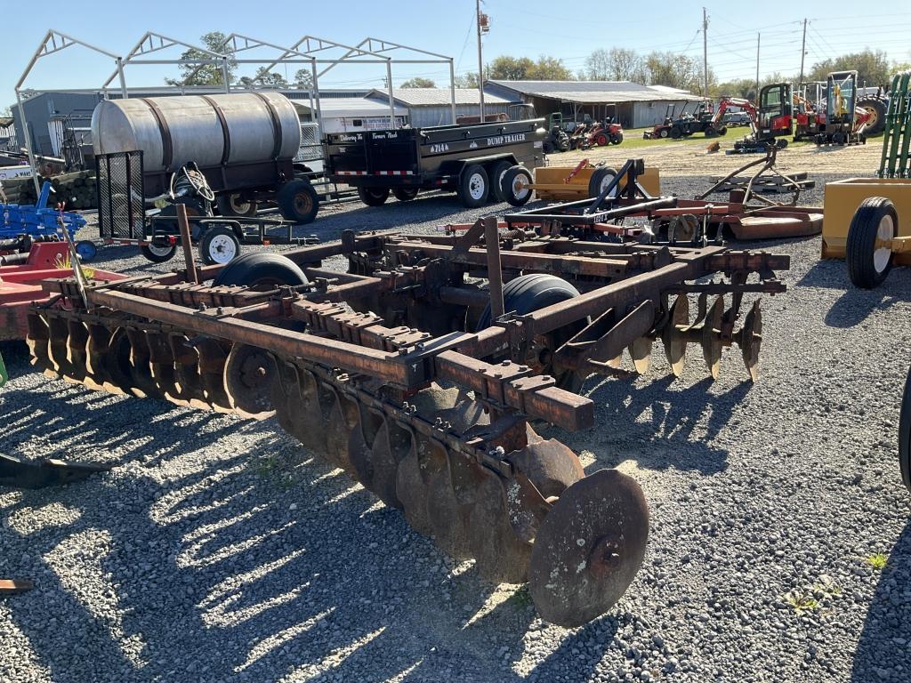 (676)12' PULL TYPE DISC HARROW