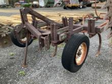 CHISEL PLOW