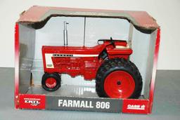 Case IH Farmall 806 Tractor - Ertl