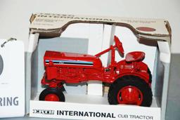 International Cub Tractor - Ertl