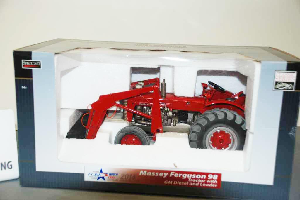 Massey Ferguson 98 Tractor w/GM Diesel and Loader - SpecCast - Classic Series