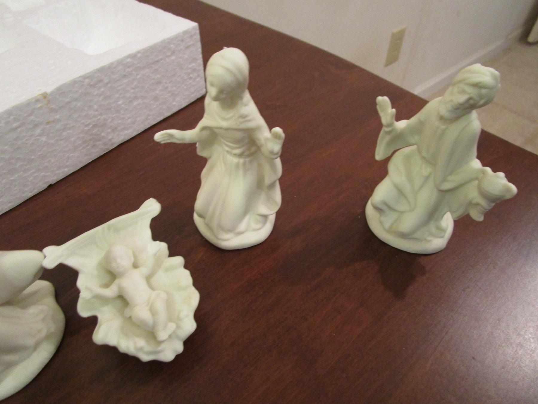 Centurion Collection 6 Piece Nativity Set