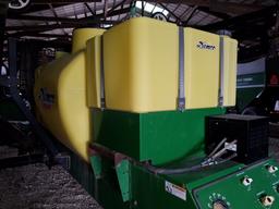 2005 Demco Conquest 1100 Gal. Sprayer