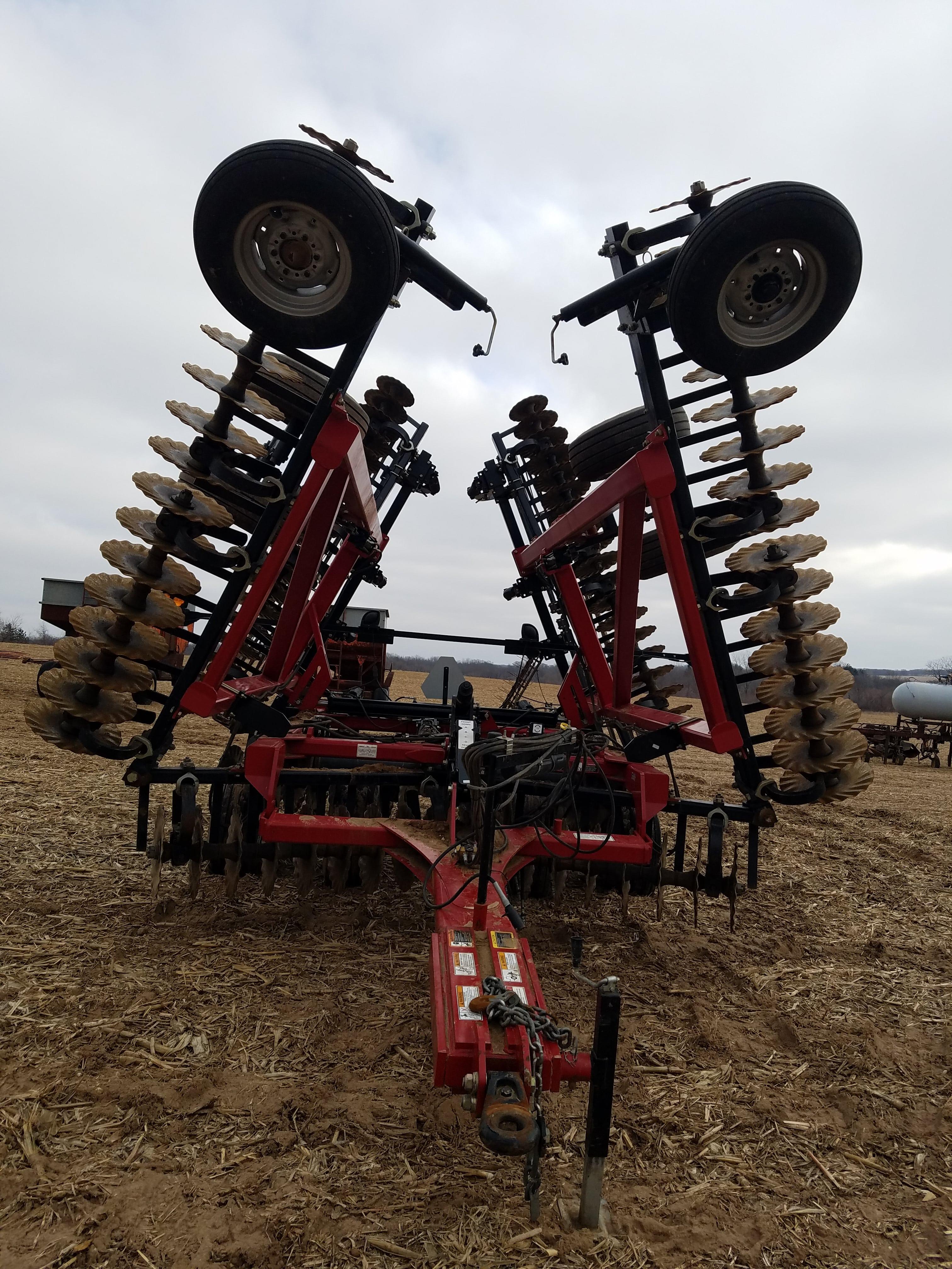 2017 Case IH 330 Turbo True-Tandem 30’ Disc