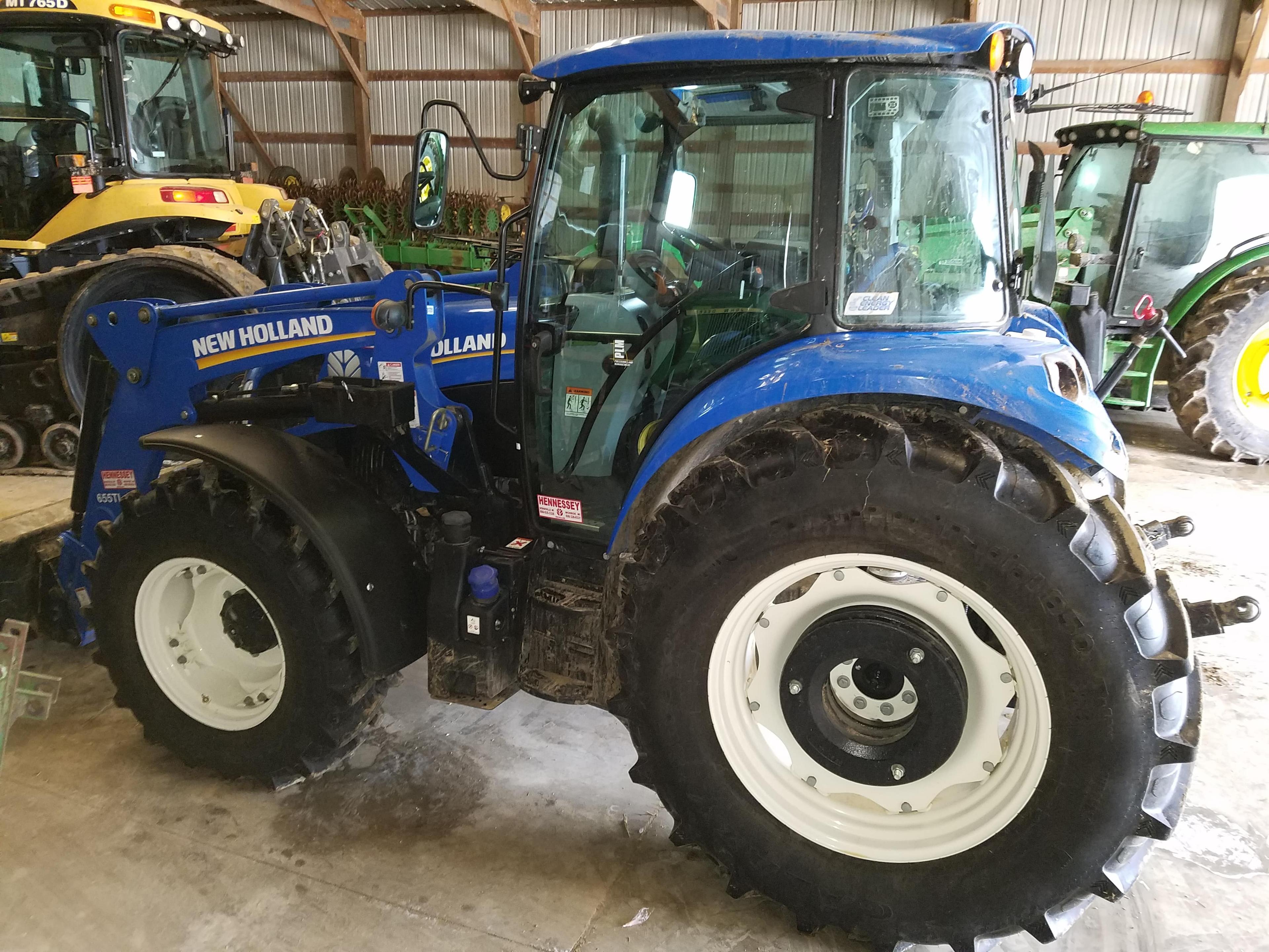 2017 New Holland T4.100 MFWD Tractor w/ New Holland 655TL Loader 7’ Bucket