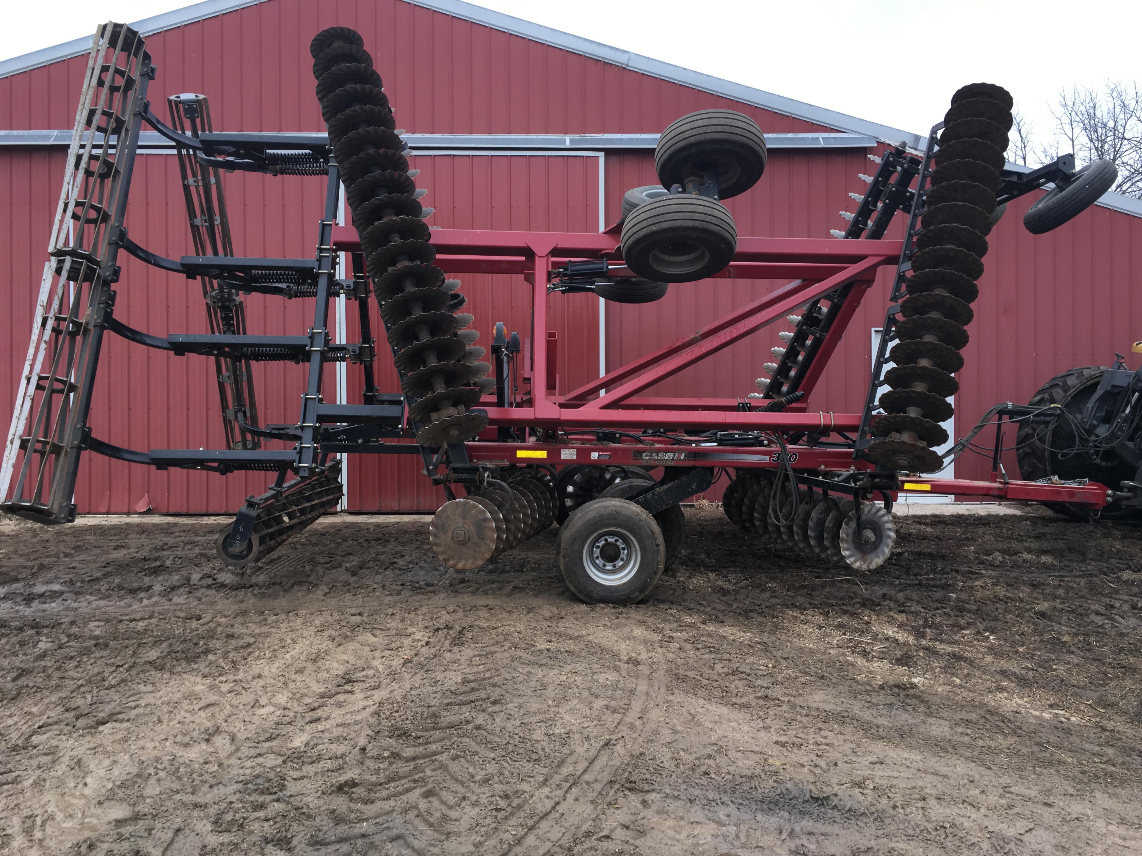 2017 Case IH 330 Turbo True-Tandem 30’ Disc