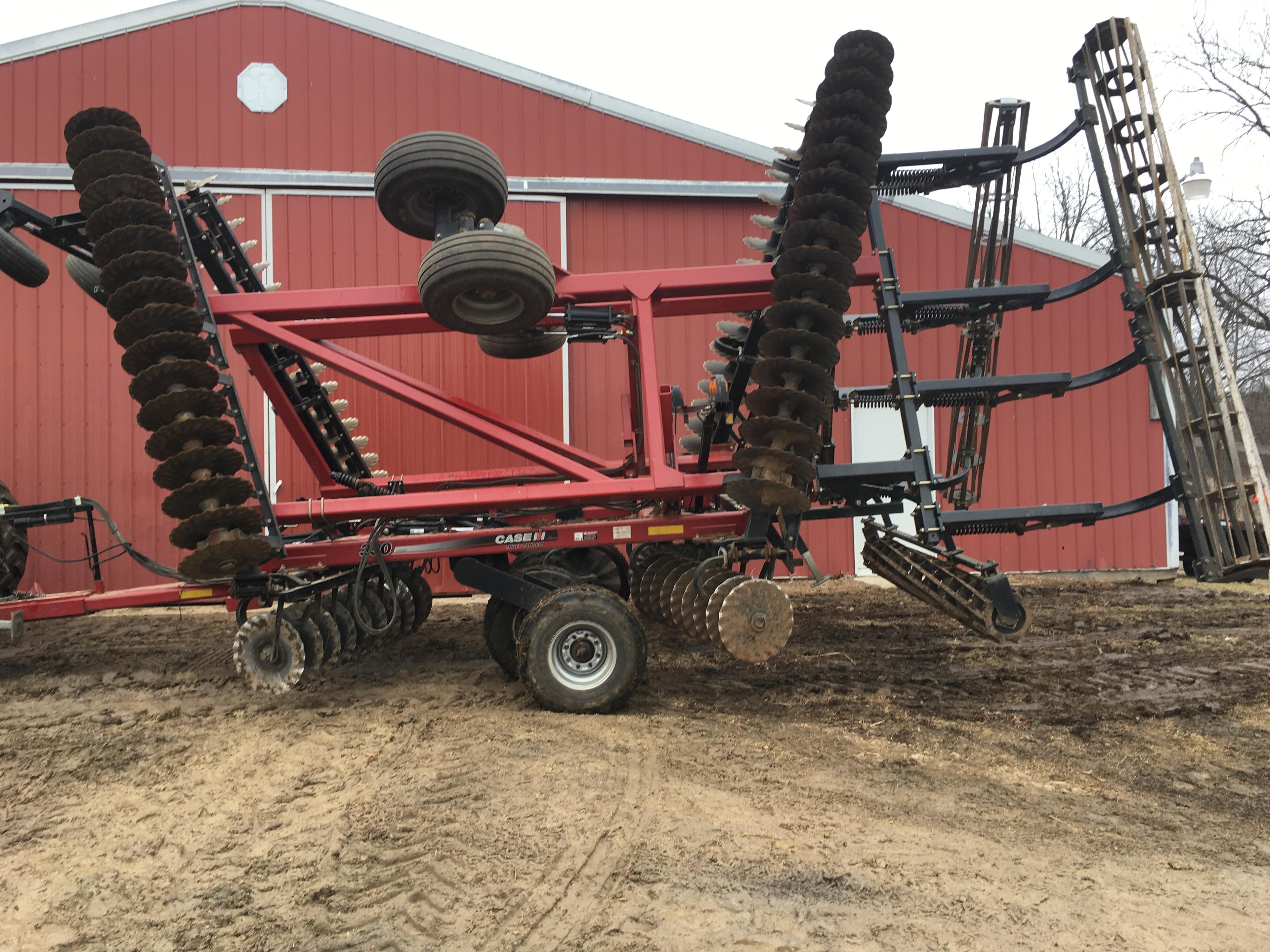 2017 Case IH 330 Turbo True-Tandem 30’ Disc