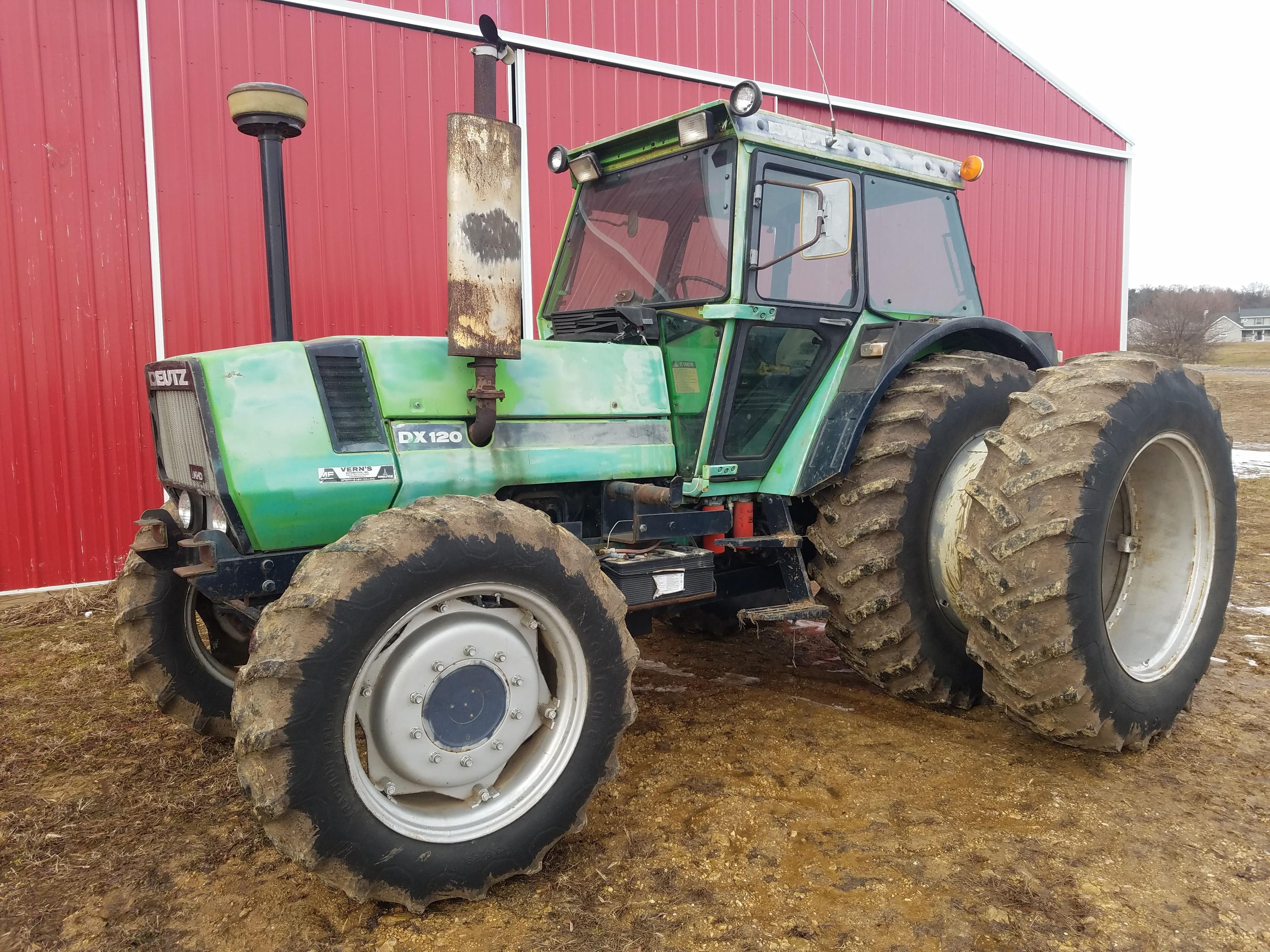 Duetz DX 120 MFWD Tractor w/Duetz Allis 475 Loader