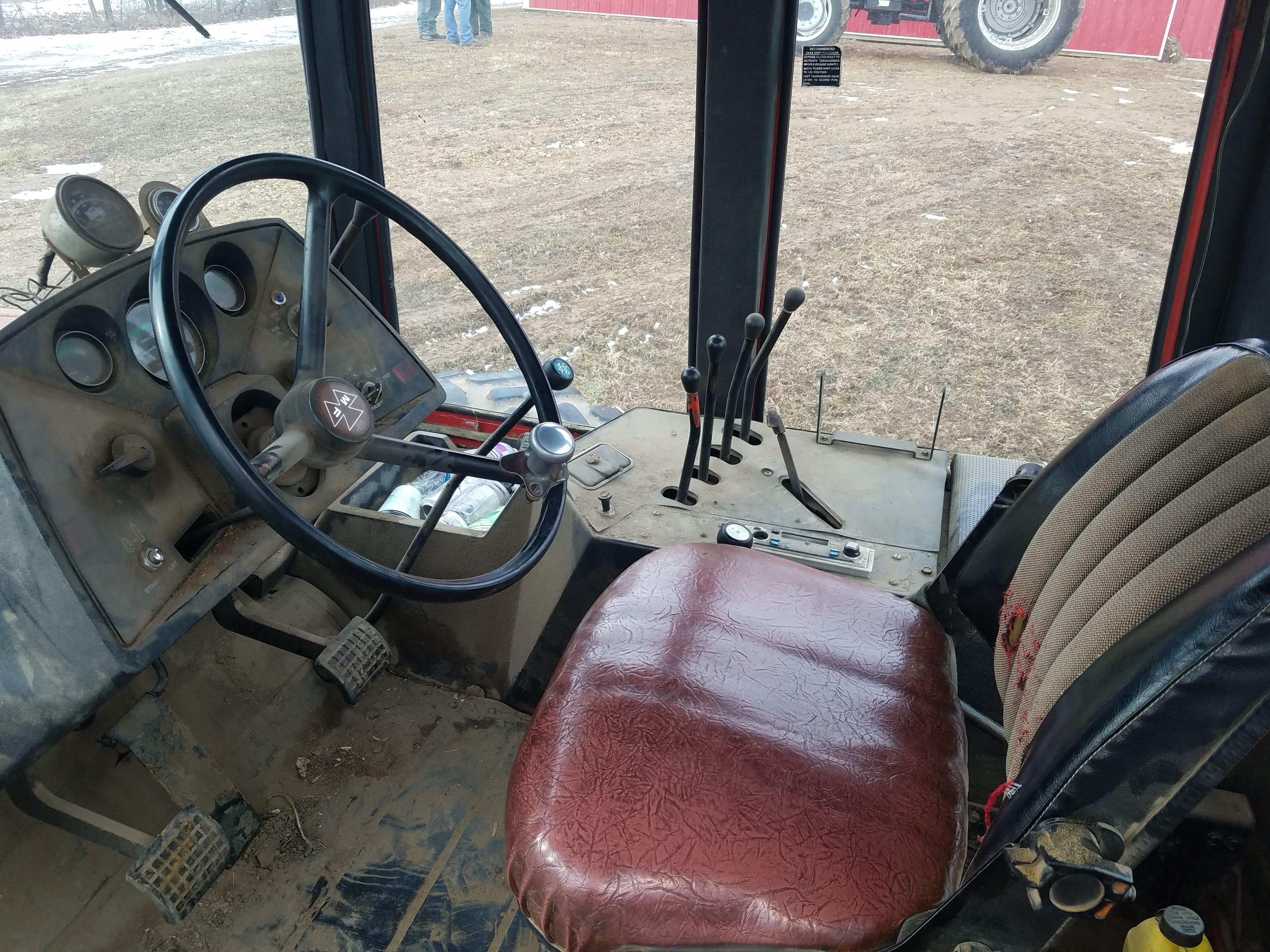 Duetz DX 120 MFWD Tractor w/Duetz Allis 475 Loader