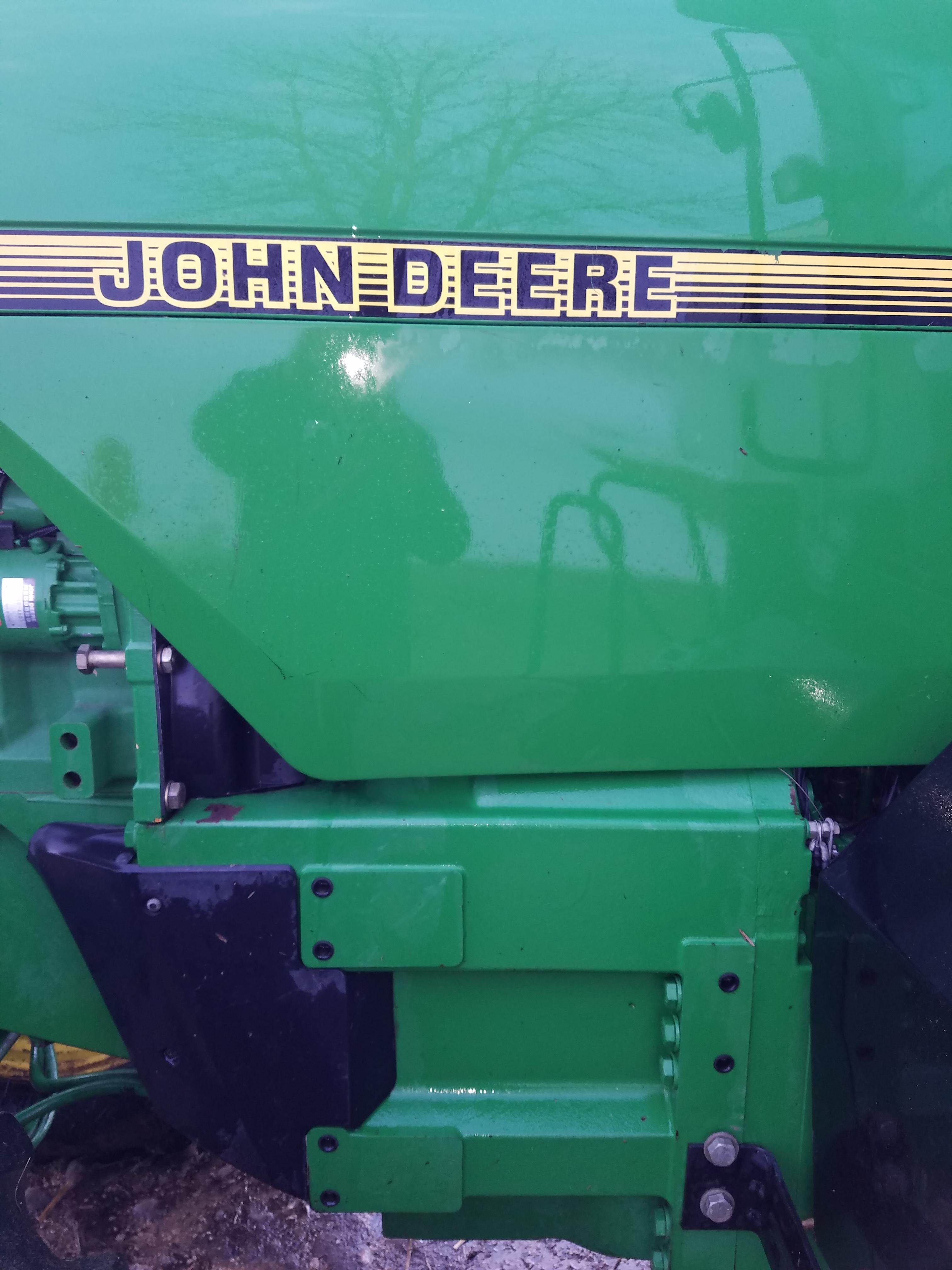 John Deere 8100 MFWD Tractor