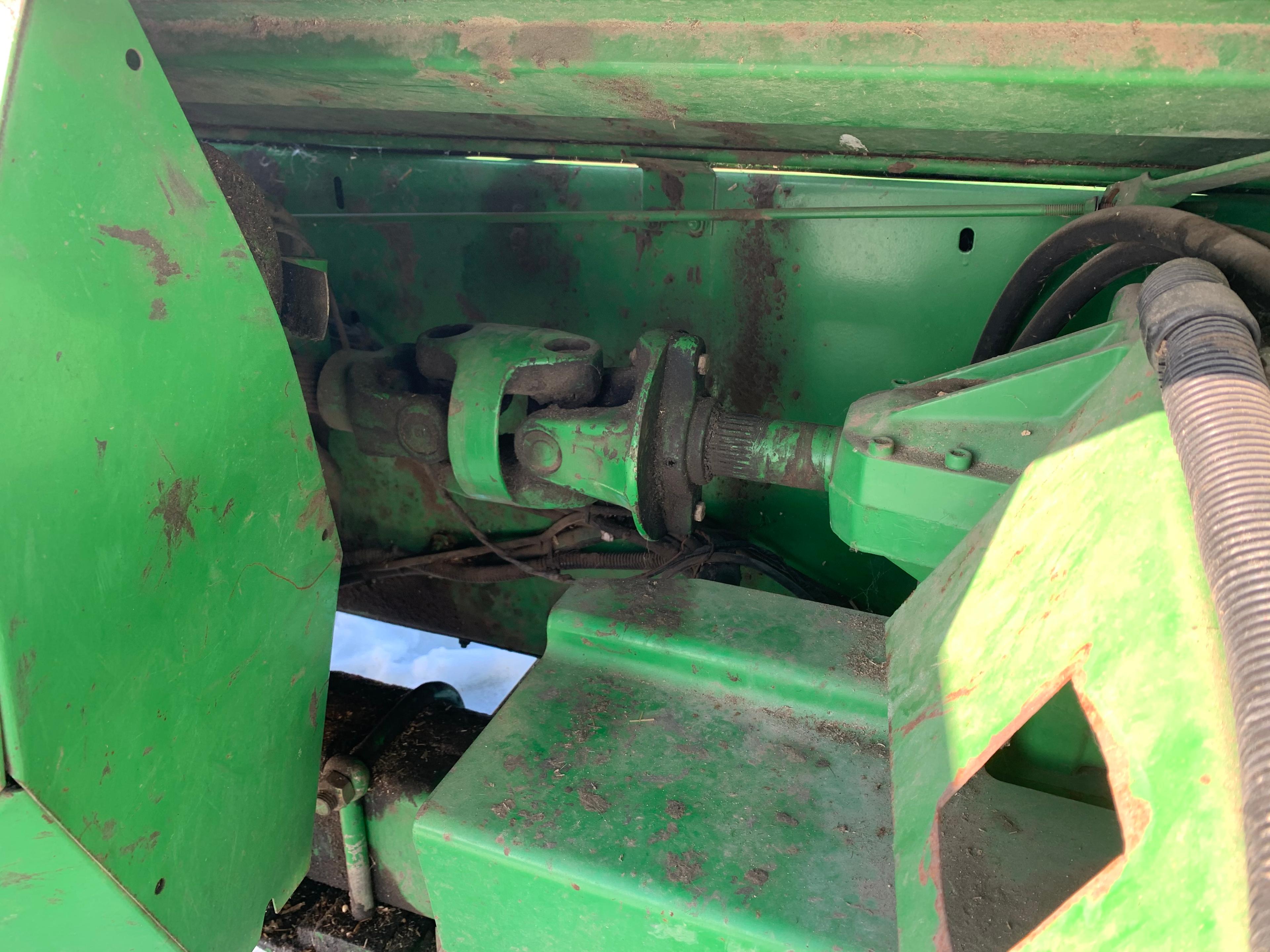 John Deere 3970 Forage Chopper w/ 3 Yr. Old 2 Row Narrow Corn Head