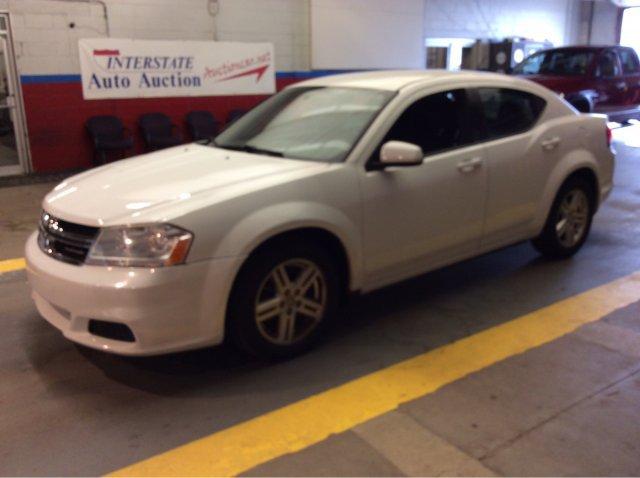 2012 Dodge Avenger ONLY 98K Miles!