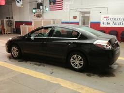 2011 Nissan Altima ONLY 101K Miles!!!