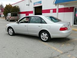 2004 Toyota Avalon *LOW RESERVE SPECIAL!*