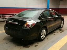 2011 Nissan Altima ONLY 101K Miles!!!