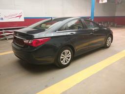 2011 Hyundai Sonata LOW MILES!!