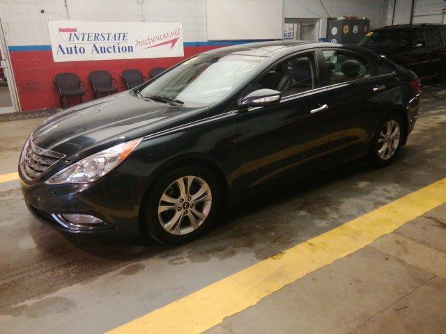 2012 Hyundai Sonata LOW MILES!!