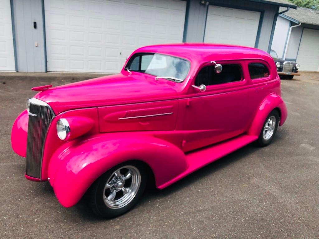 1937 Chevrolet Master Deluxe Street Rod