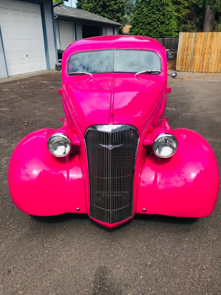 1937 Chevrolet Master Deluxe Street Rod