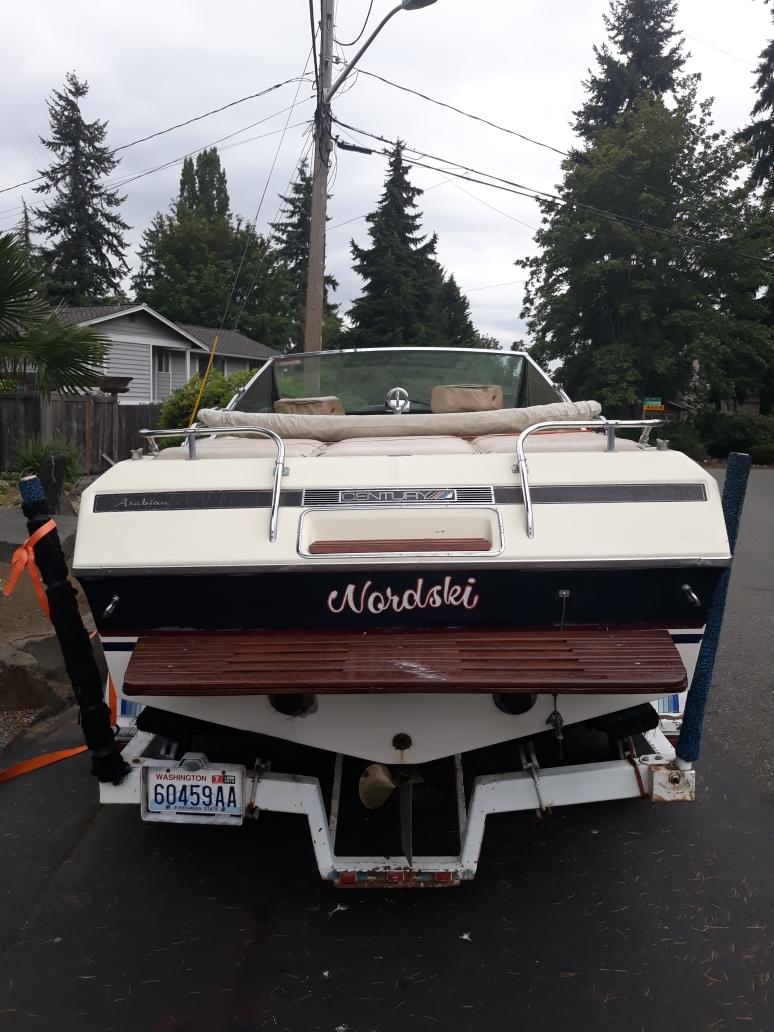 1982 Century Arabian Ski Boat w/Trailer & Skis NO RESERVE