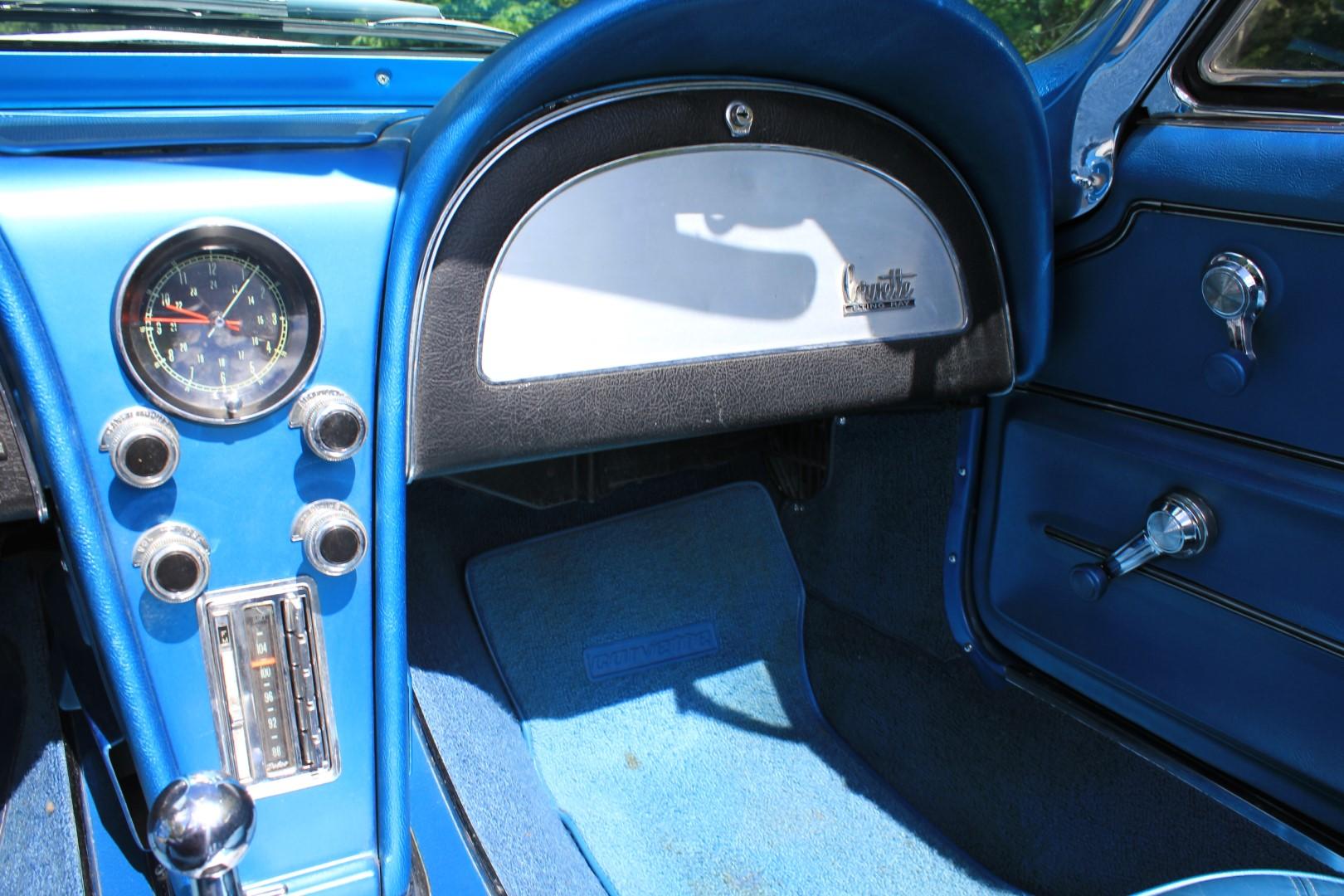 1967 Chevrolet Corvette Roadster