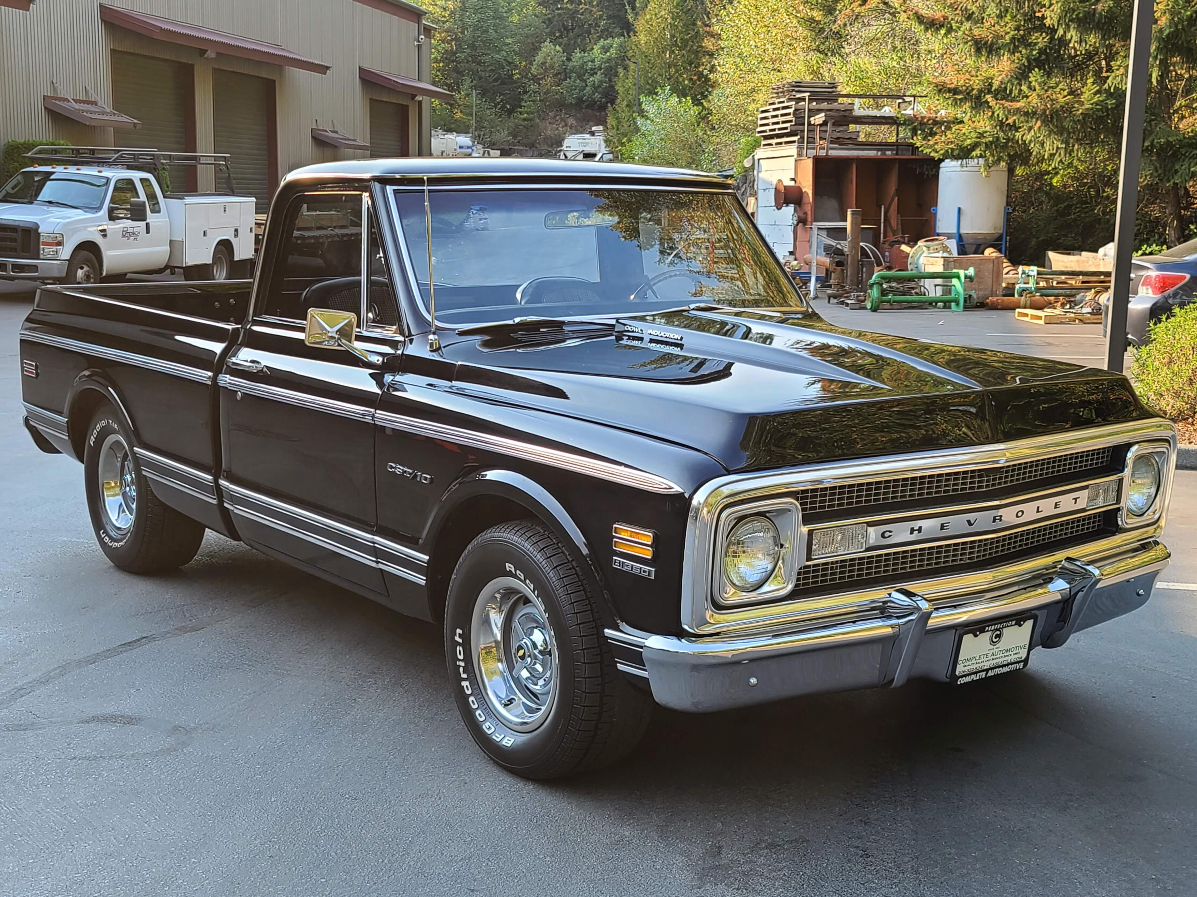 Lot 325- 1970 Chevrolet CST/10 Short Bed Pickup