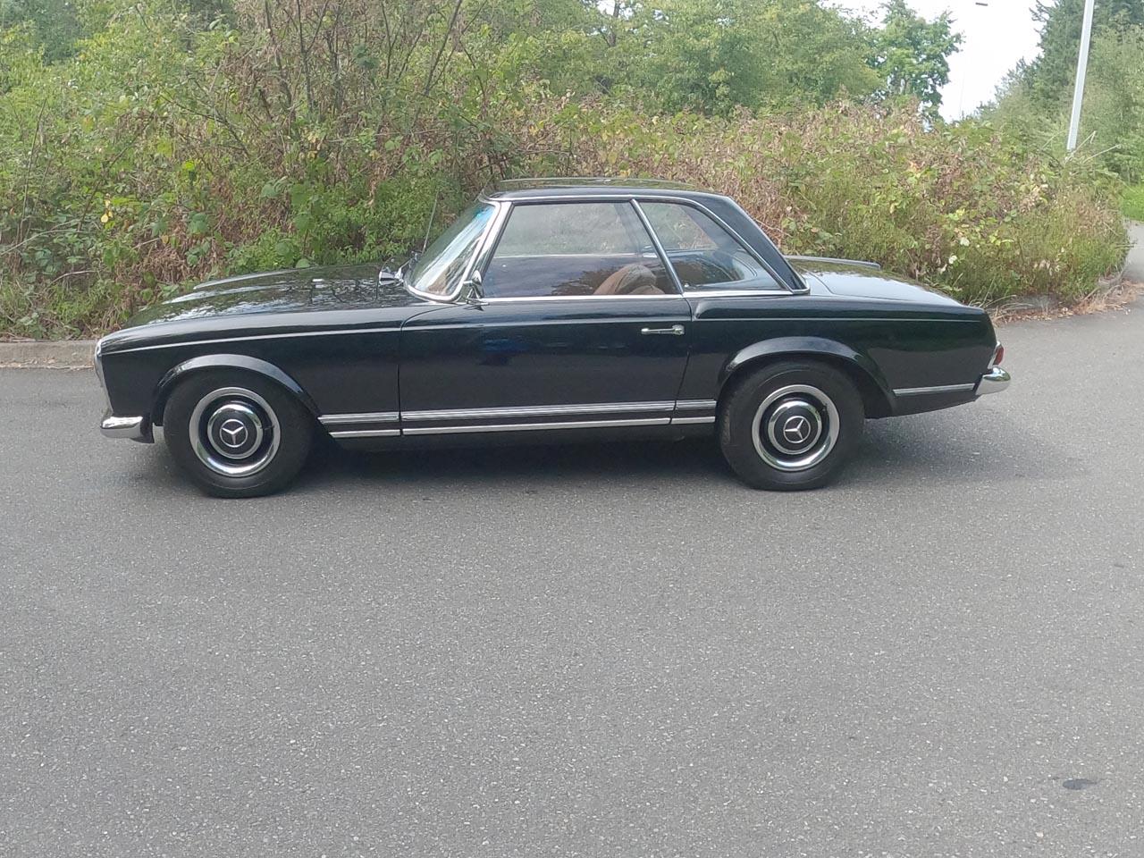 Lot 329- 1964 Mercedes Benz 230  SL 4-Speed