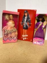 3 Barbies CK Bloomingdale?s 1987 Party Pink 1997 Special Edition Graduation