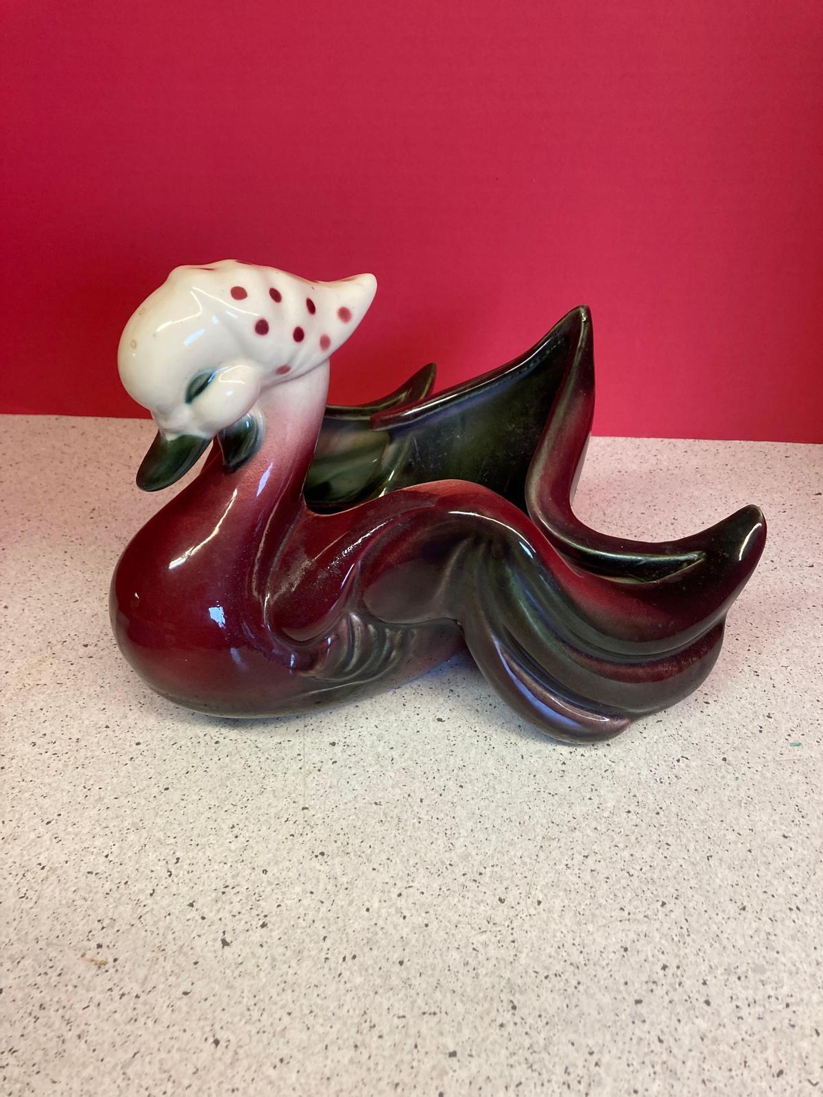 Hull pottery bandanna duck