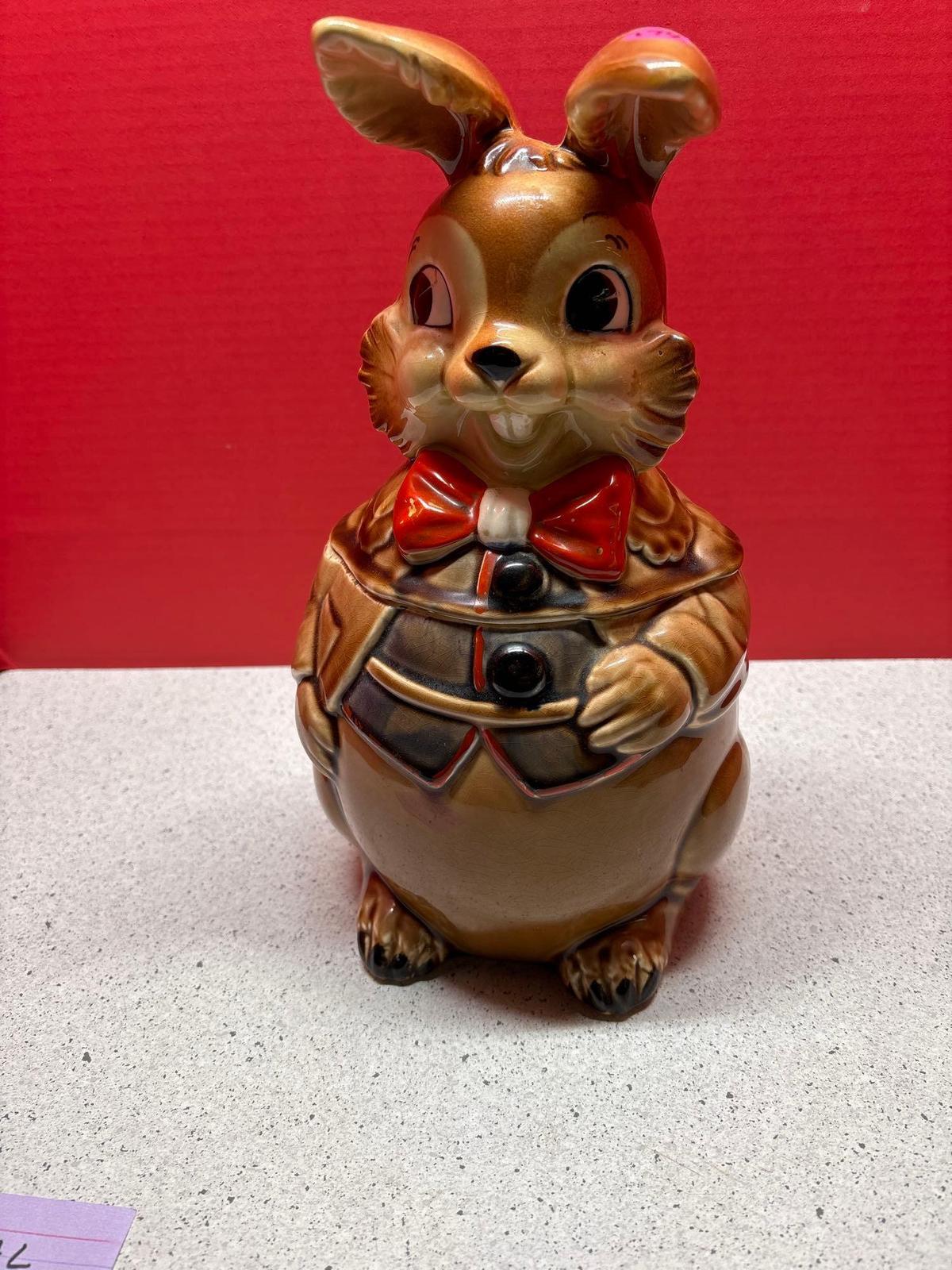 Vintage Royal Sealy bunny rabbit cookie jar 13 inches tall Japan