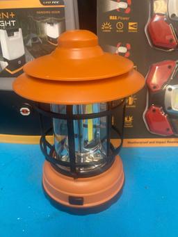 New lantern flashlight and floodlight