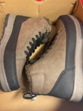 weatherproof men?s size 8 boot new