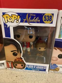 4 Pop Funko figures