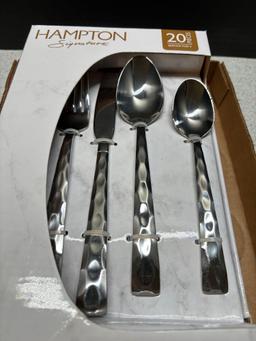 Hampton Forge stainless flatware carnival mirror new inbox 20 piece set