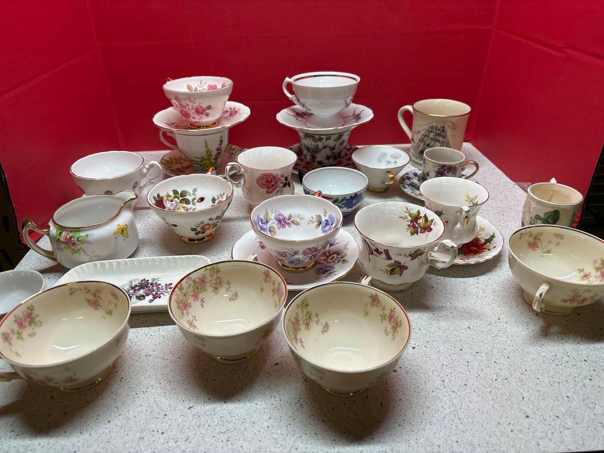 tea cups and saucers