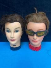 2 mannequin heads
