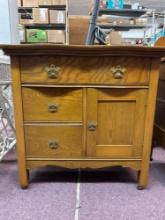 Beautiful oak washstand with serpentine top