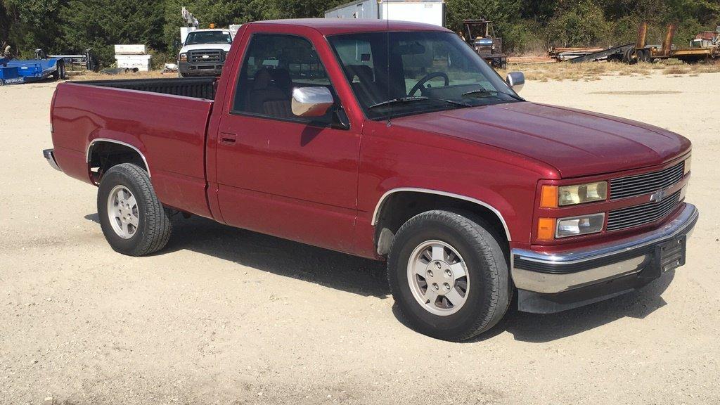 1992 CHEVROLET C1500 PICKUP;