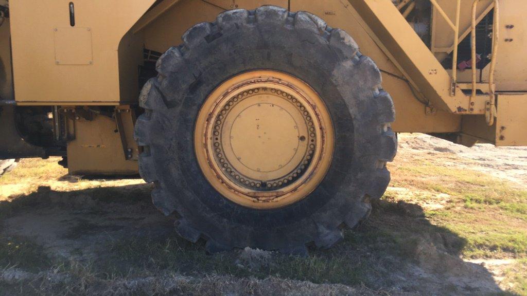 1997 CATERPILLAR 992G RUBBER TIRE LOADER;