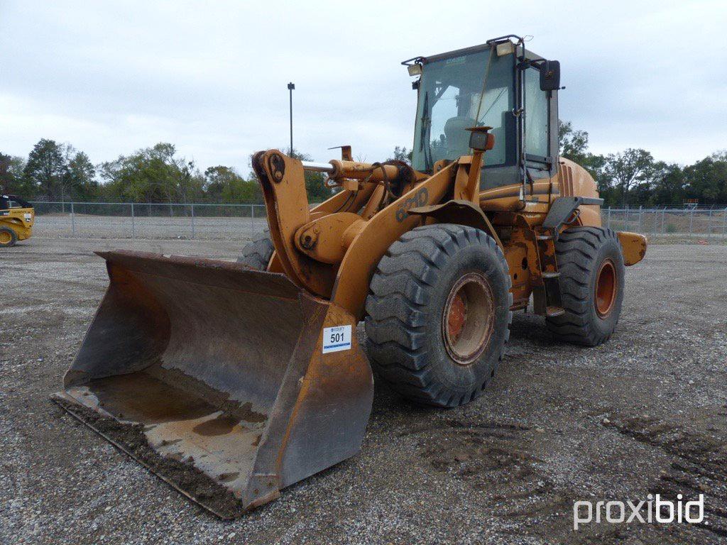 2002 CASE 621D RUBBER TIRE LOADER;